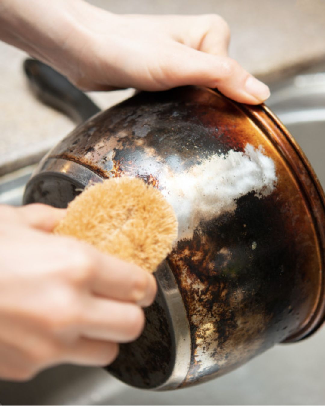 LLEVATE 2!! KITCHEN CLEANER DESGRASANTE